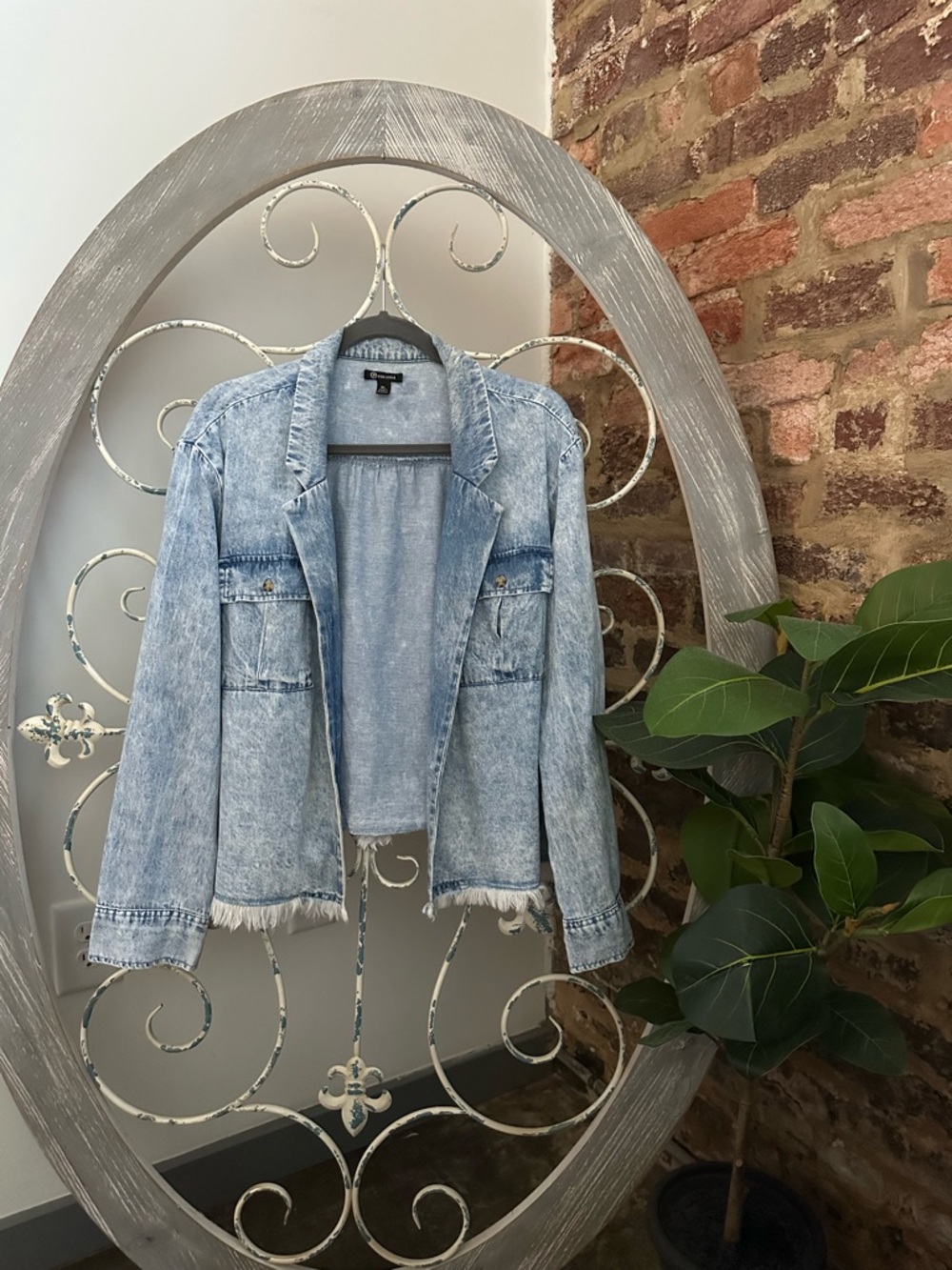 Versona Light Blue Acid Wash Denim Jacket